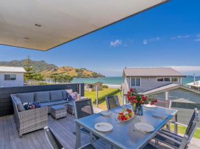 Breezy Views - Simpsons Beach Holiday Home